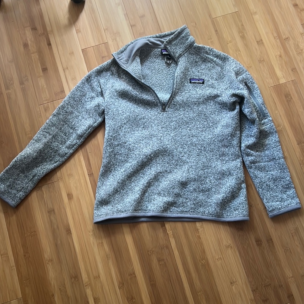 Grey Patagonia quarter zip